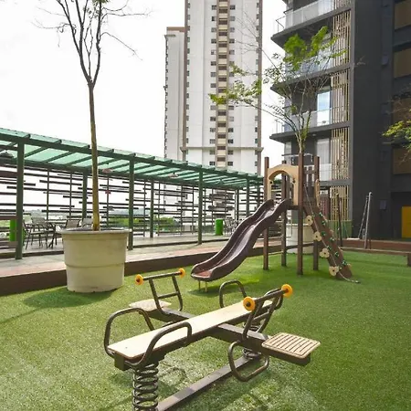 Cube18 Residences Jchome By Mwm Johor Bahru Bagian luar foto