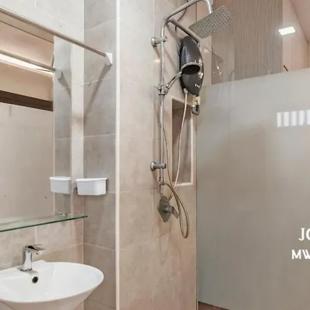 Cube18 Residences Jchome By Mwm Johor Bahru Bagian luar foto