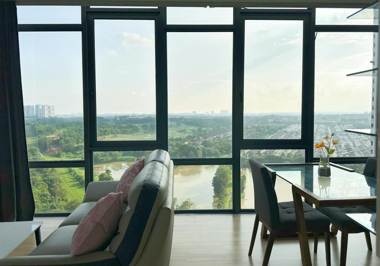 Cube18 Residences Jchome By Mwm Apartment Johor Bahru