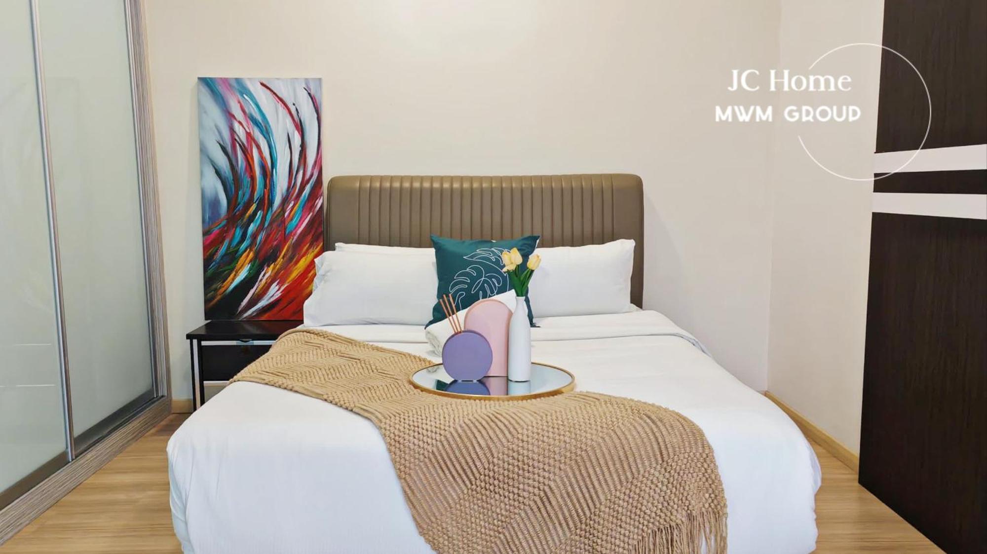 Cube18 Residences Jchome By Mwm